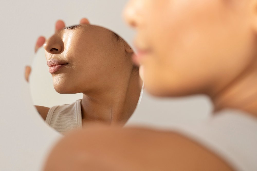 여드름·트러블 피부, 어떤 성분이 답일까? – 매스틱의 특별함